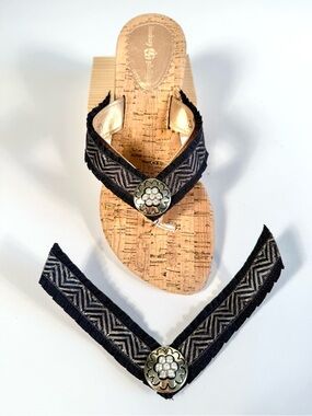 Lindsay Phillips SwitchFlops Black Silver Chevron Interchangeable Straps Sz M